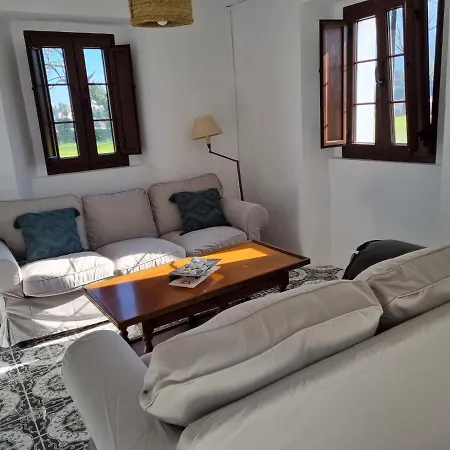 La Casa De Xuncu, Llanes, Vacation بيت للعطل