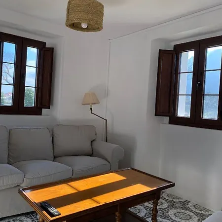 La Casa De Xuncu, Llanes, Vacation بيت للعطل