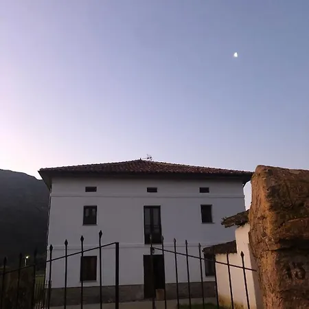 Vakantiehuis La Casa De Xuncu, Llanes, Vacation Posada De Llanes